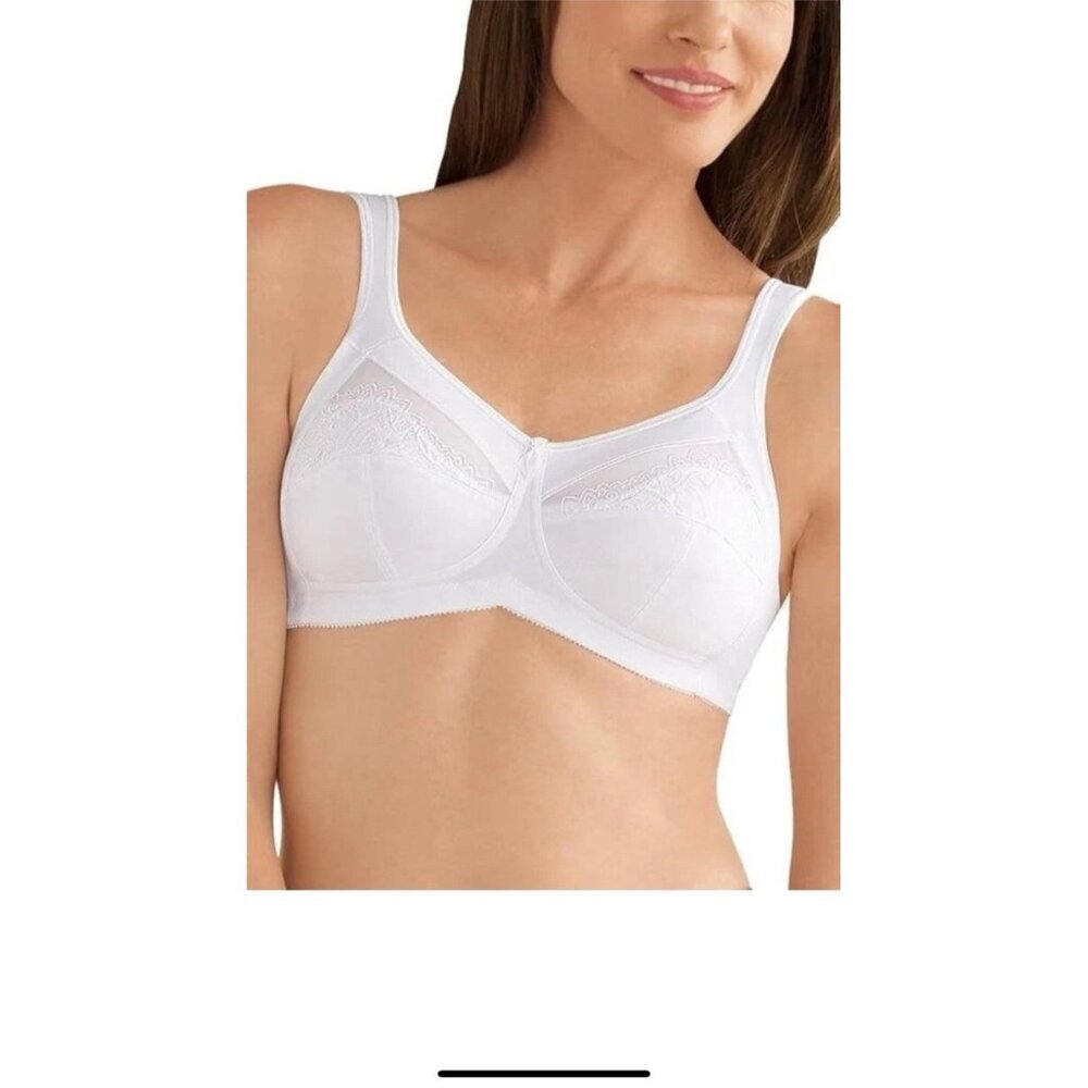 New NWT Amoena White Isadora SB Bra Size 38B Mastectomy Pockets